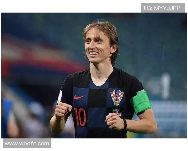 克鲁迪亚足球明星的辉煌历程与未来展望解析