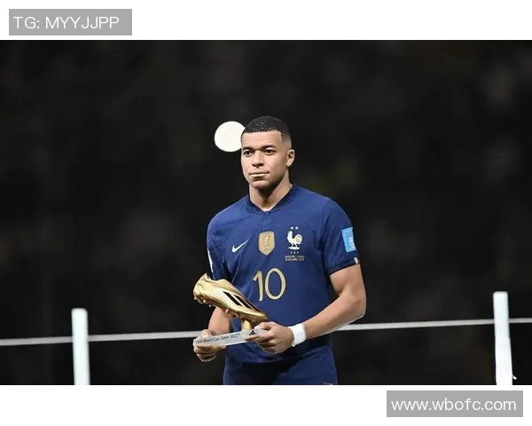 黑人足球明星4号的传奇之路与不屈精神展现了体育的力量与团结